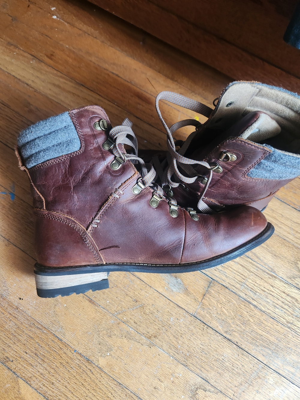 Kodiak Brown Leather Lace-Up Ankle Boots with Gray Wool Cuff